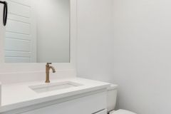 18-web-or-mls-7745-Laura-Lake-Ln-18